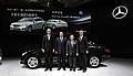 Dieter Zetsche, Daimler-Vorstand und Leiter Mercedes-Benz Cars, Chairman Xu (BAIC), CK Lau (Lei Shing Hong), und Ulrich Walker, Head of Daimler North East Asia während der Auto China 2010. Foto: MB/auto-reporter.net 